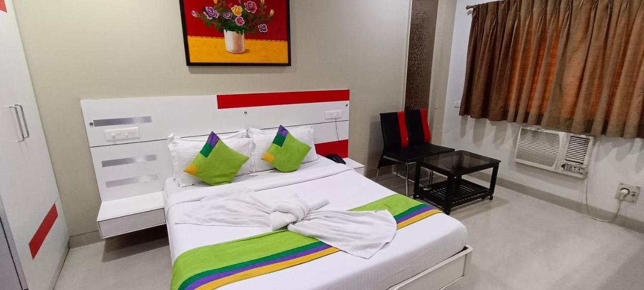 Hotel Bagga International Aurangābād Extérieur photo