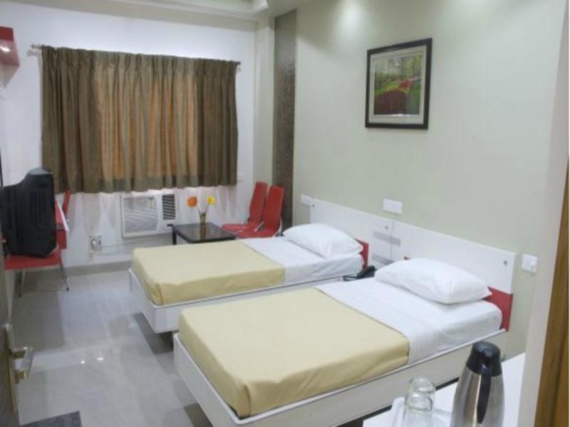 Hotel Bagga International Aurangābād Extérieur photo