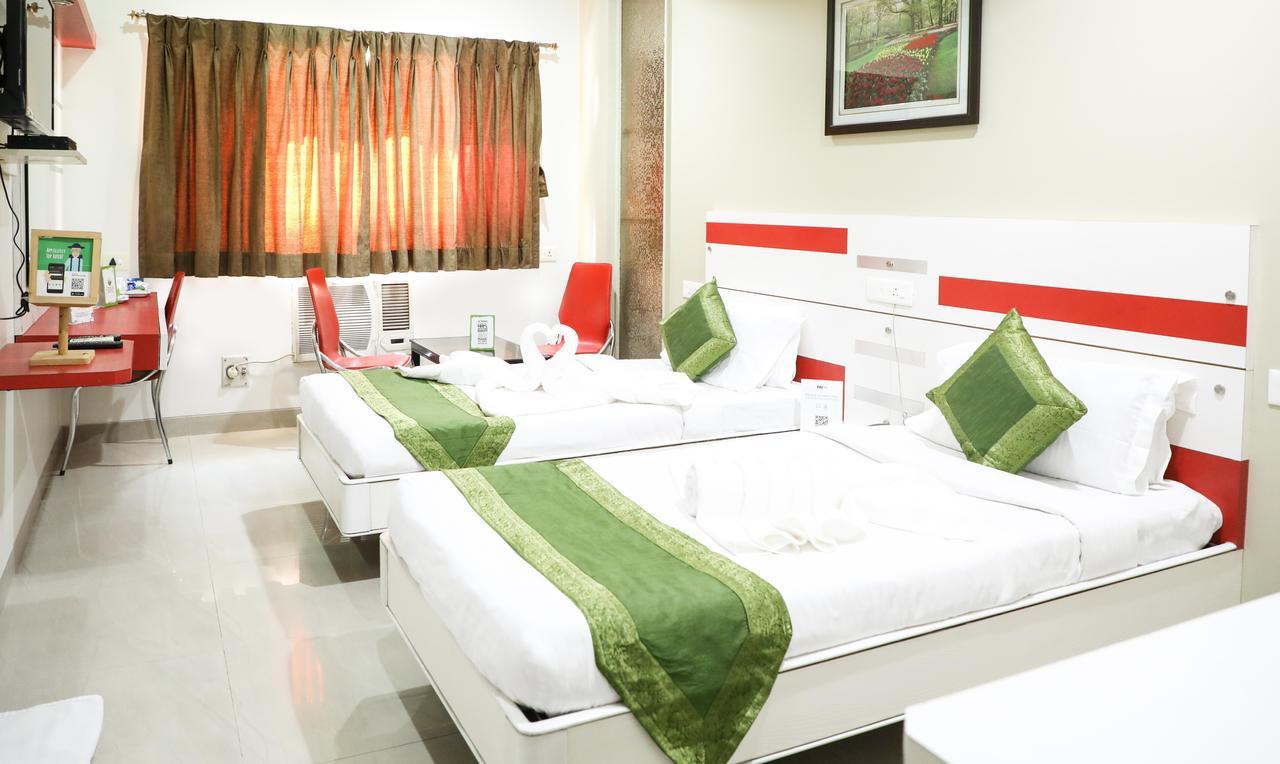 Hotel Bagga International Aurangābād Extérieur photo